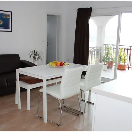 Apartments Ercegovic Primosten Exterior photo