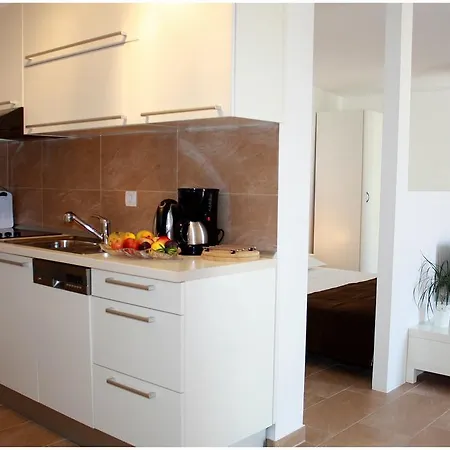 Apartments Ercegovic Primosten Exterior photo